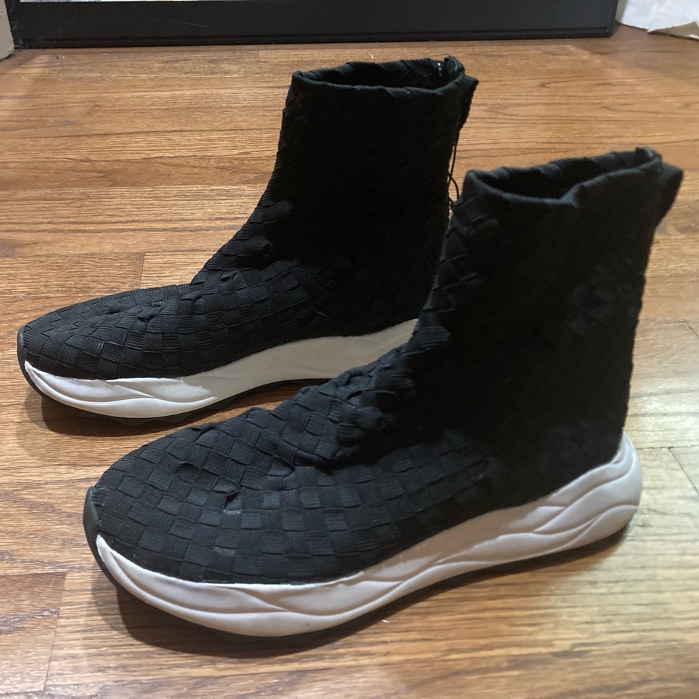 NWOT Zara shoes